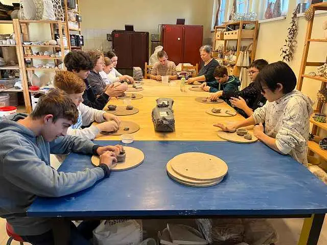 Kreatives Schaffen im Keramikatelier „Tonschale“ 